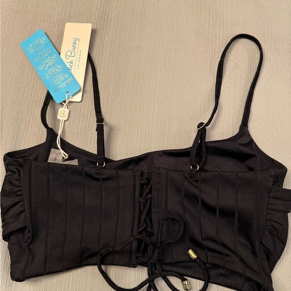 Beach Bunny Wendy Bralette Top Size Large NWT - Picture 4 of 4